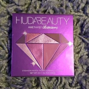 Huda Beauty Amethyst Obsessions Eyeshadow Palette